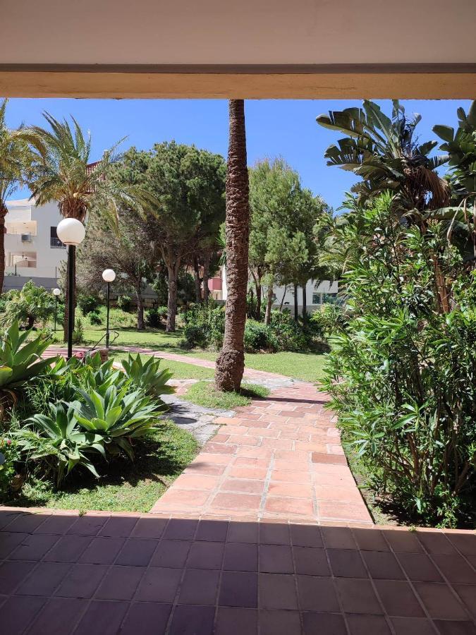 Casa Nala - Ronda Del Golf , Hasta 5 Huespedes ! Lägenhet Benalmádena Exteriör bild